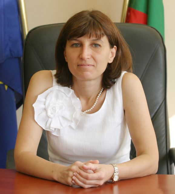 Хрис Семерджиева